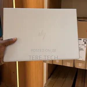 New Laptop HP EliteBook 745 G6 8GB AMD Ryzen 5 SSD 256GB
