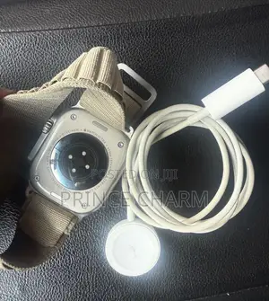 Apple Watch Ultra 2 (2023) GPS + Cellular 49 Mm - Titanium Natural