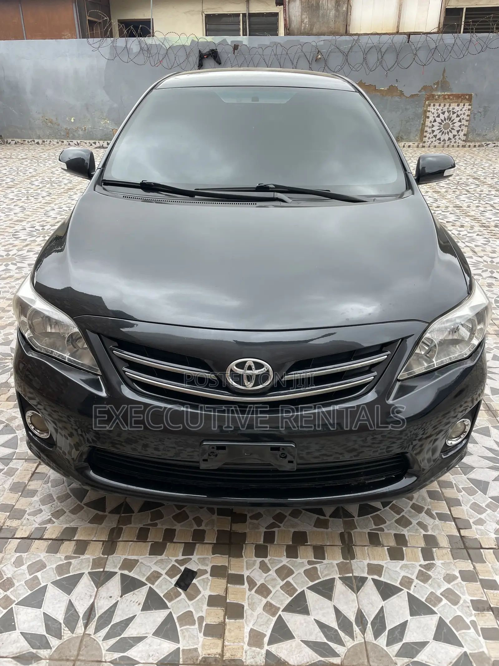 Toyota Corolla 2012 Black