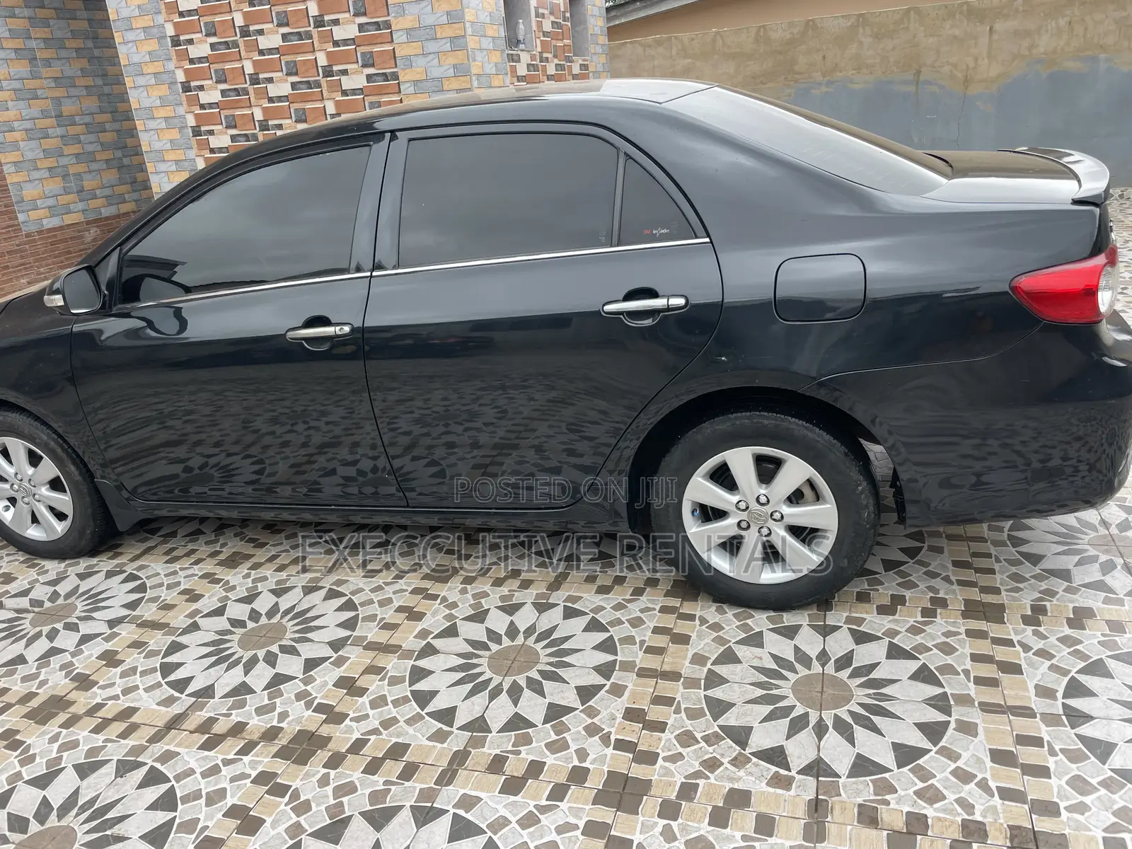Toyota Corolla 2012 Black
