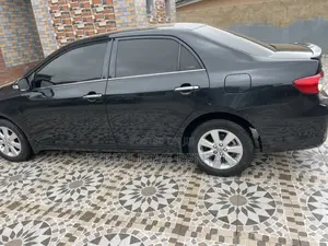 Toyota Corolla 2012 Black