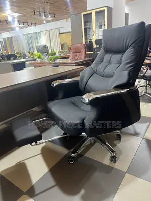 Executive / Modern Office Chair