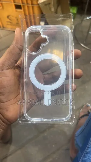 iPhone 16 Clear/ Transparent Cover