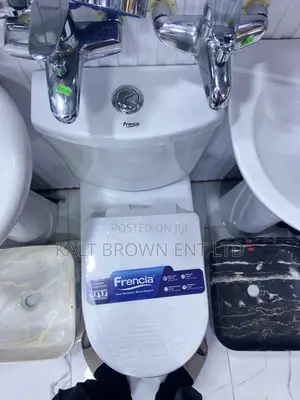 Frencia Close Coupled WC Toilet Suite | Modern Ceramic Water Closet