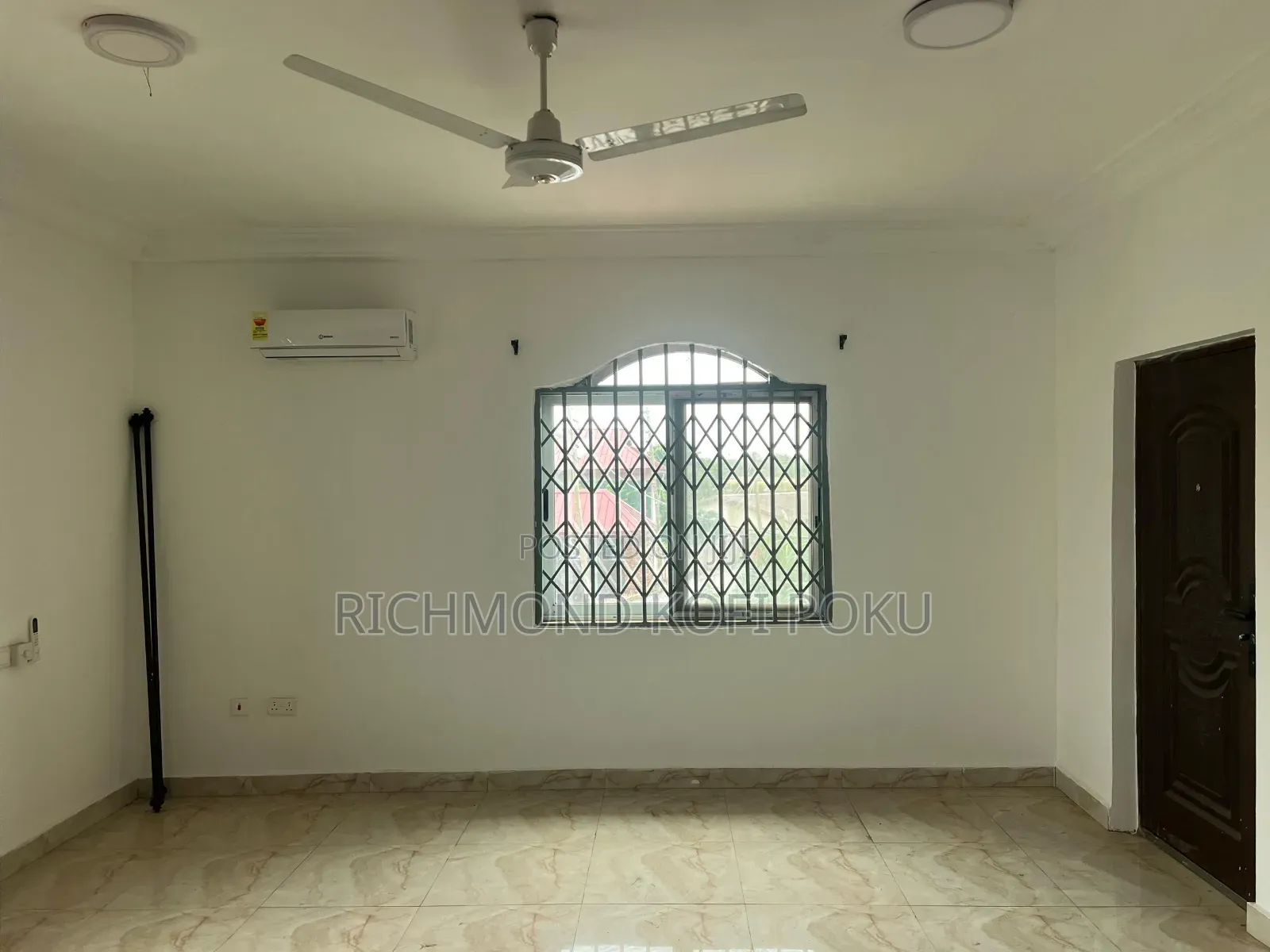 5bdrm House in Kofis Realty, Baatsona Total for rent
