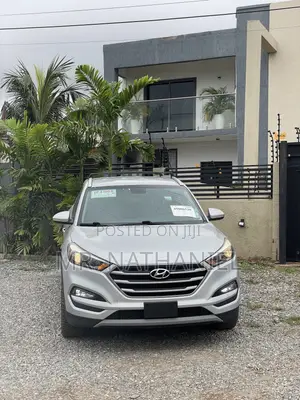 Hyundai Tucson 2017 Silver