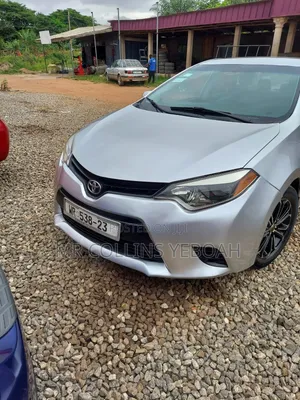 Toyota Corolla 2018 Silver