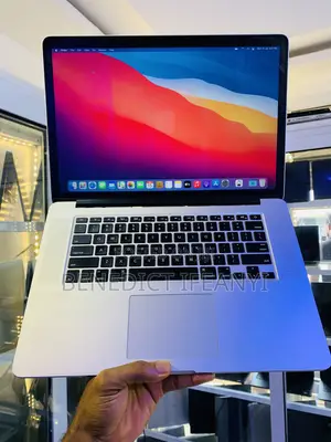 Laptop Apple MacBook Pro 2014 16GB Intel Core i7 SSD 256GB