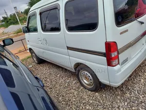 Suzuki Every Wagon 2011 White