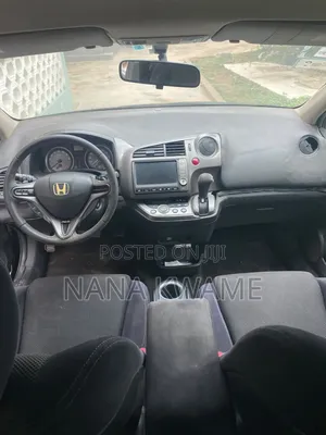 Honda Stream 2014 Gray