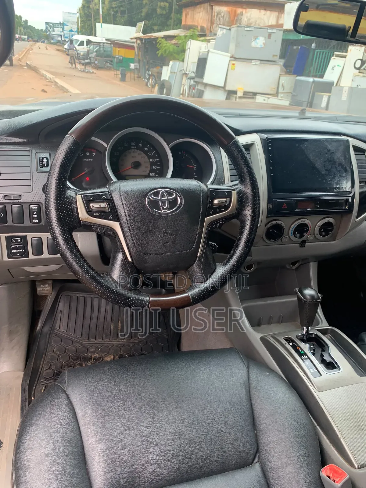 Toyota Tacoma 2014 Black