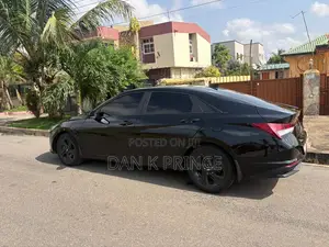 Hyundai Elantra Limited 2021 Black