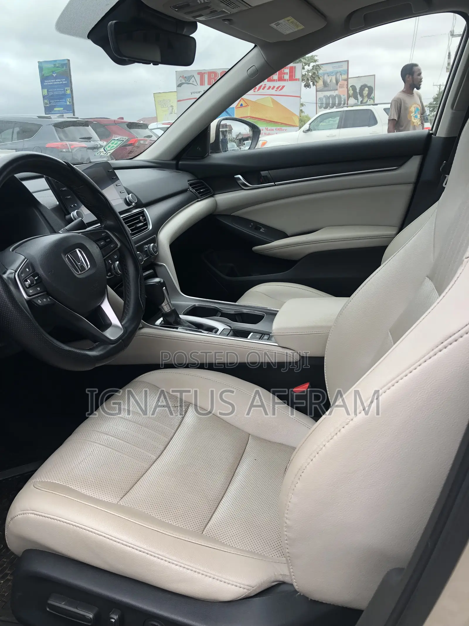 Honda Accord EX-L (2.0L 4cyl Turbo 10A) 2019 Beige