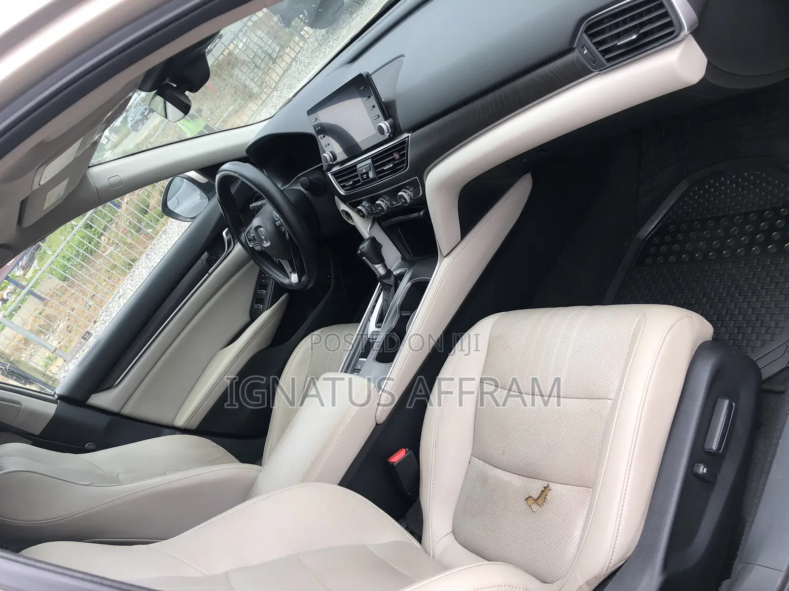Honda Accord EX-L (2.0L 4cyl Turbo 10A) 2019 Beige