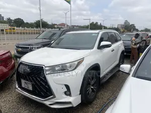 Toyota Highlander Limited 4x4 V6 (3.5L 6cyl 8A) 2018 White