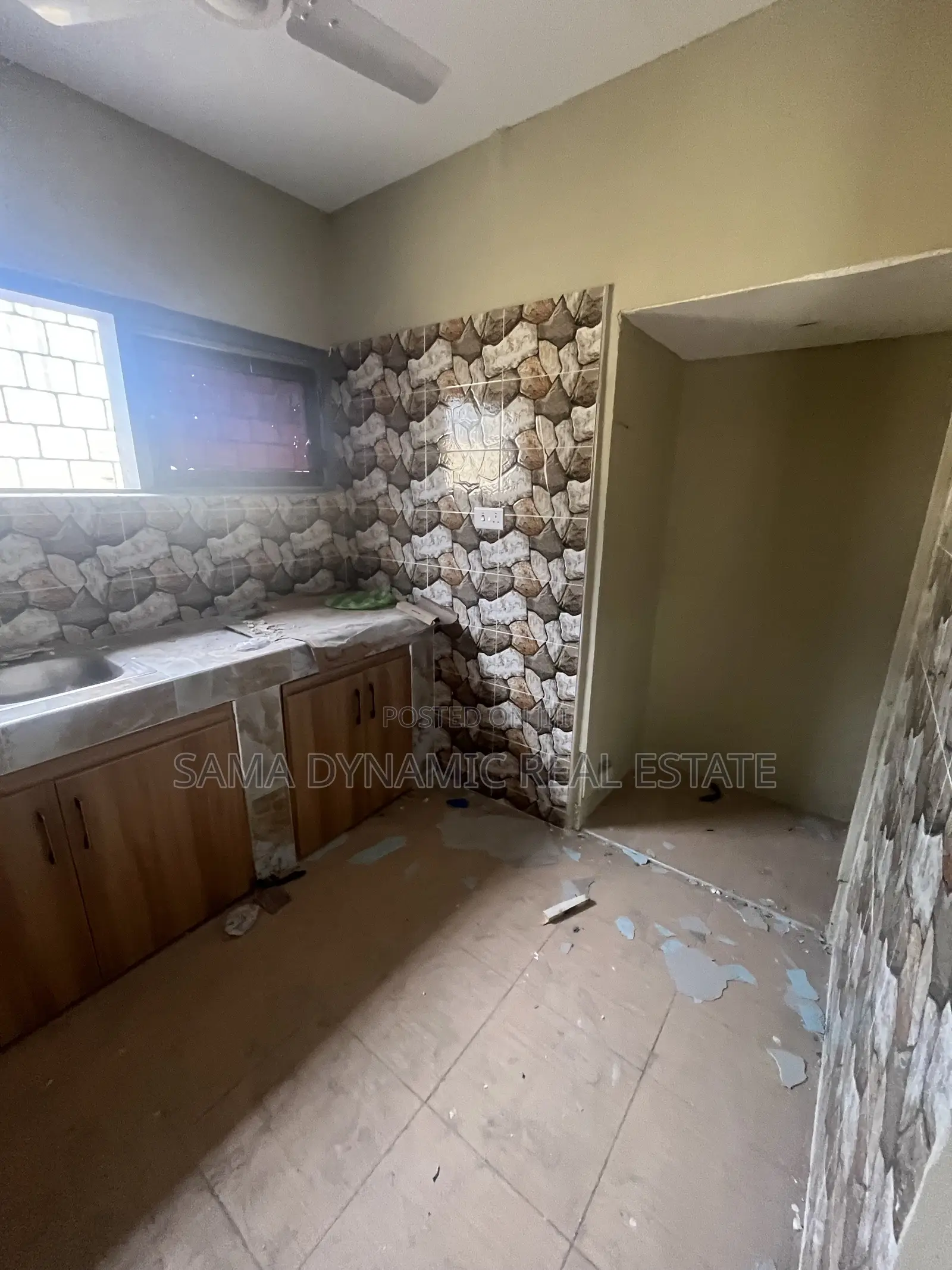 2bdrm House in South La Estate, Osu Ako-Adjei for rent