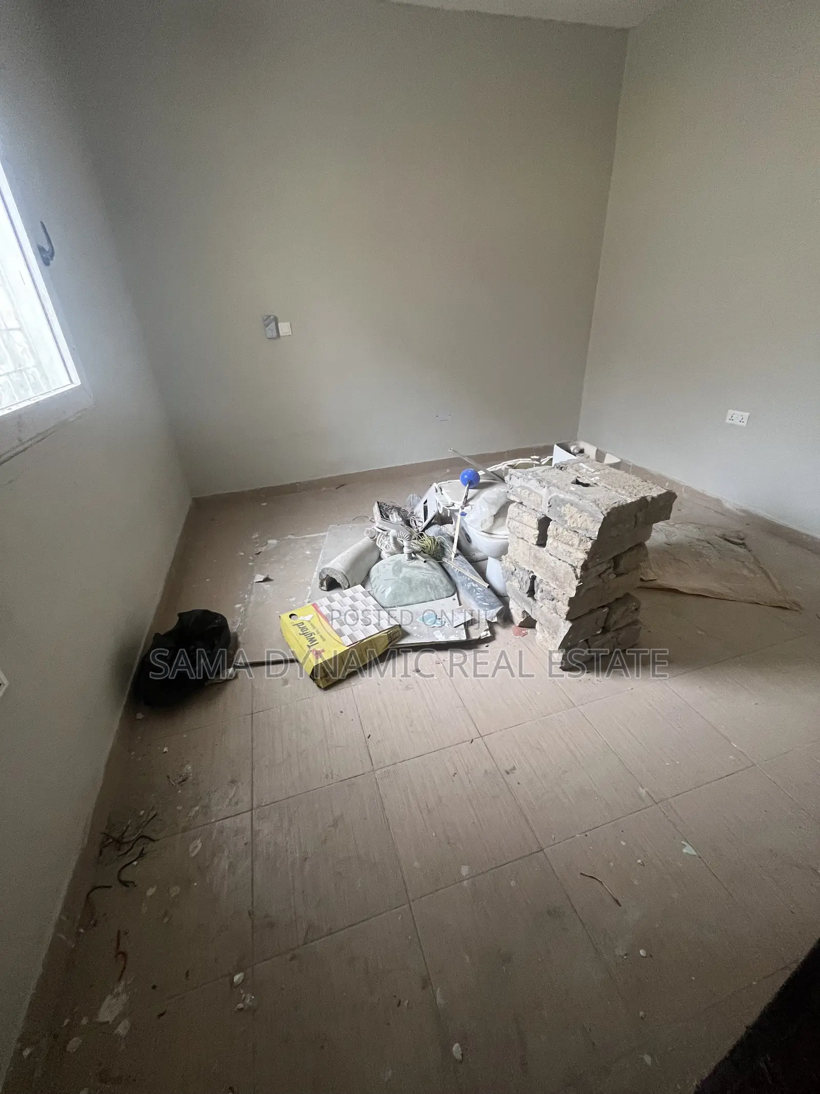 2bdrm House in South La Estate, Osu Ako-Adjei for rent