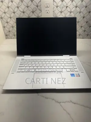 Laptop HP Envy x360 Convertible 15 es2xx 20GB Intel Core i5 SSD 512GB