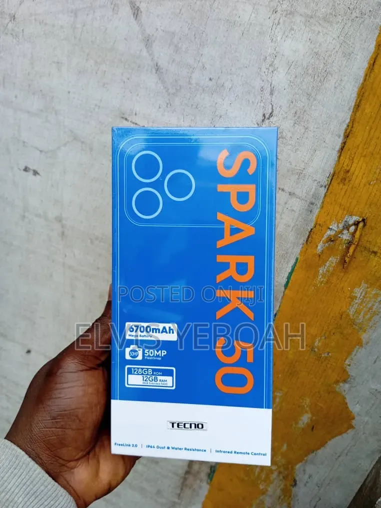 New Tecno Spark 50 128 GB White