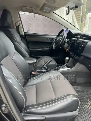 Toyota Corolla 2015 Black