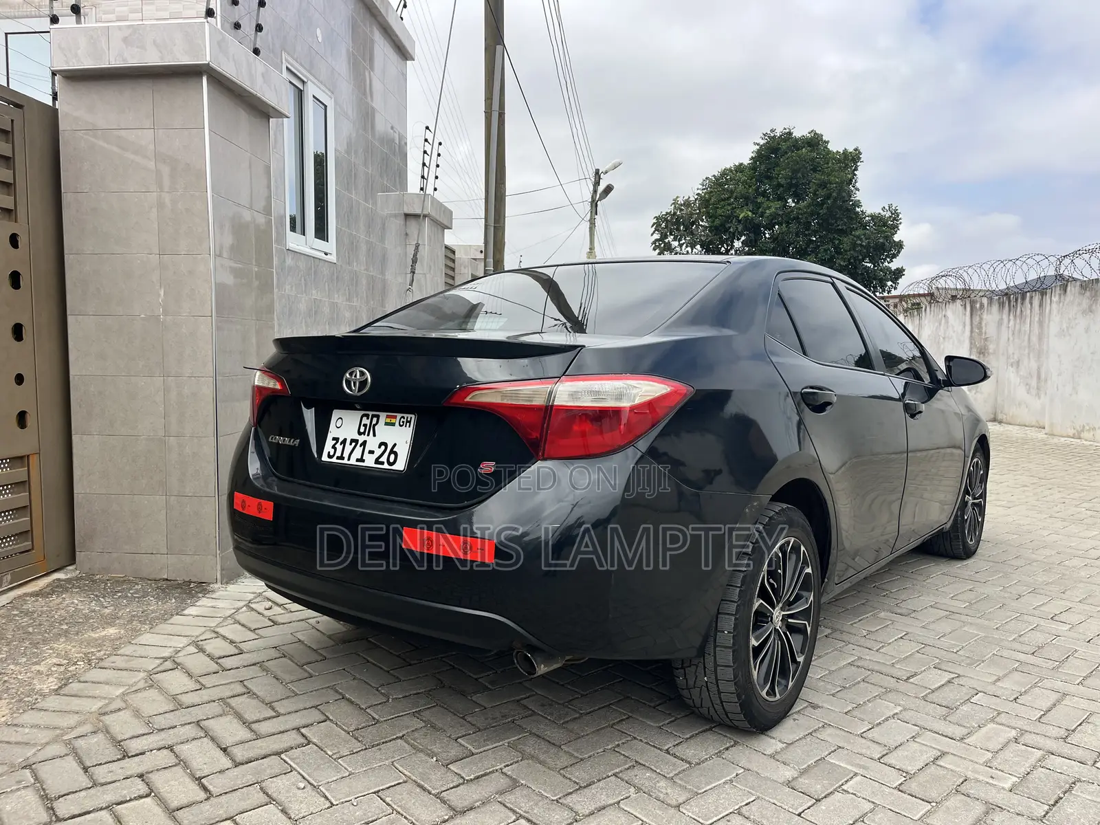Toyota Corolla 2015 Black