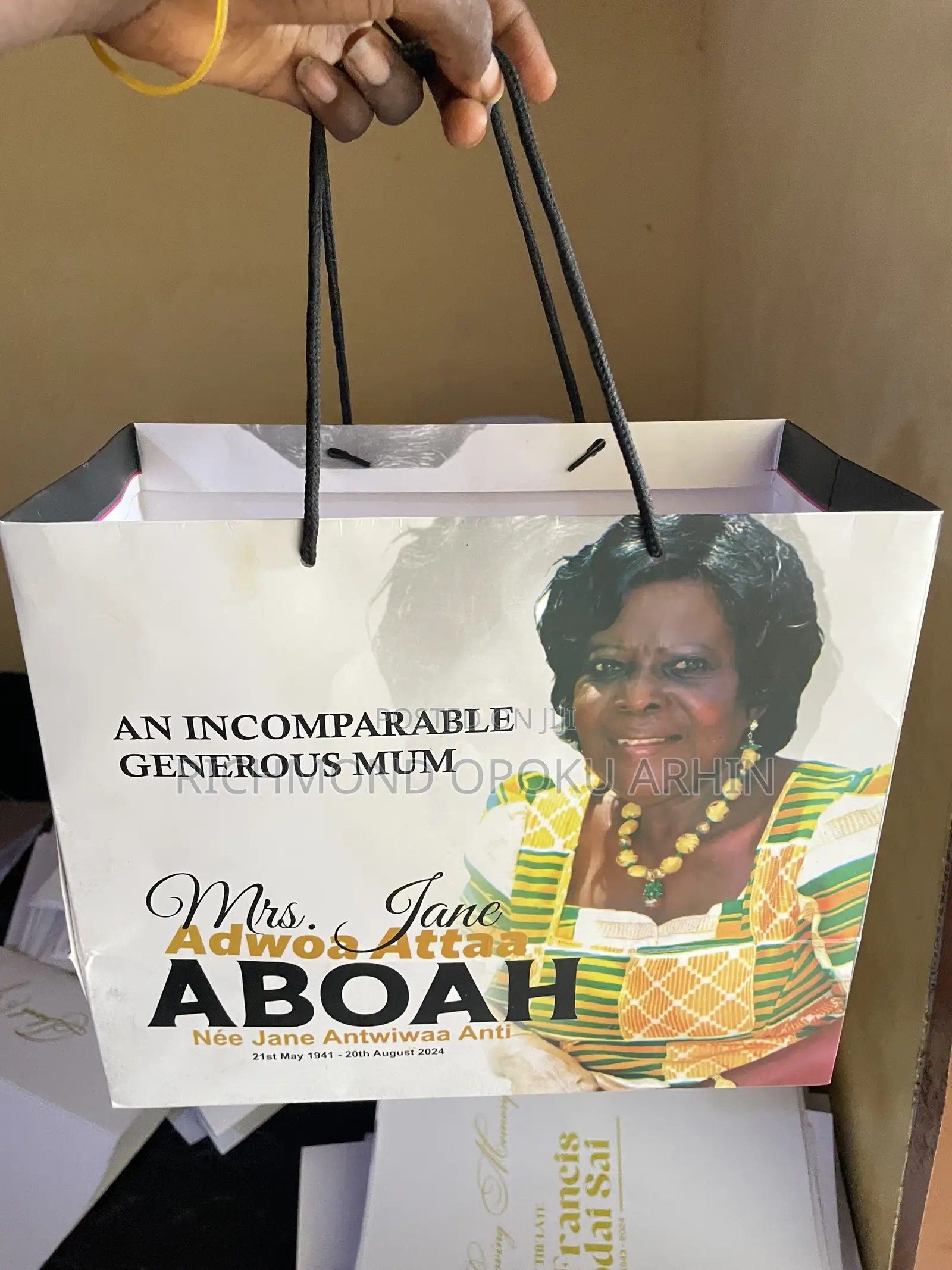 Customized Funeral Bags With Name and Photo