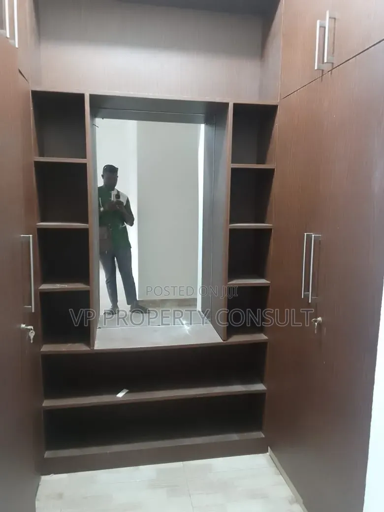 2bdrm Apartment in Housing Down for rent
