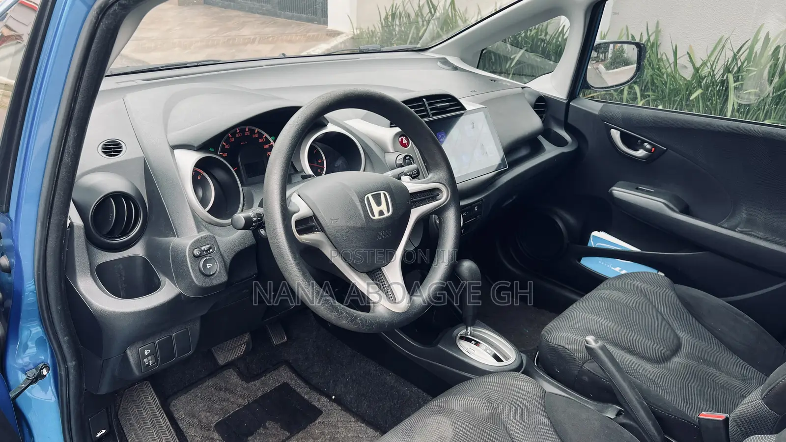 Honda Fit Automatic 2011 Blue