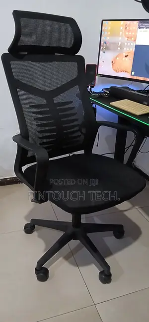 Ergonomic Swivel Chair With Durable Mesh and Head Rest for Your Office