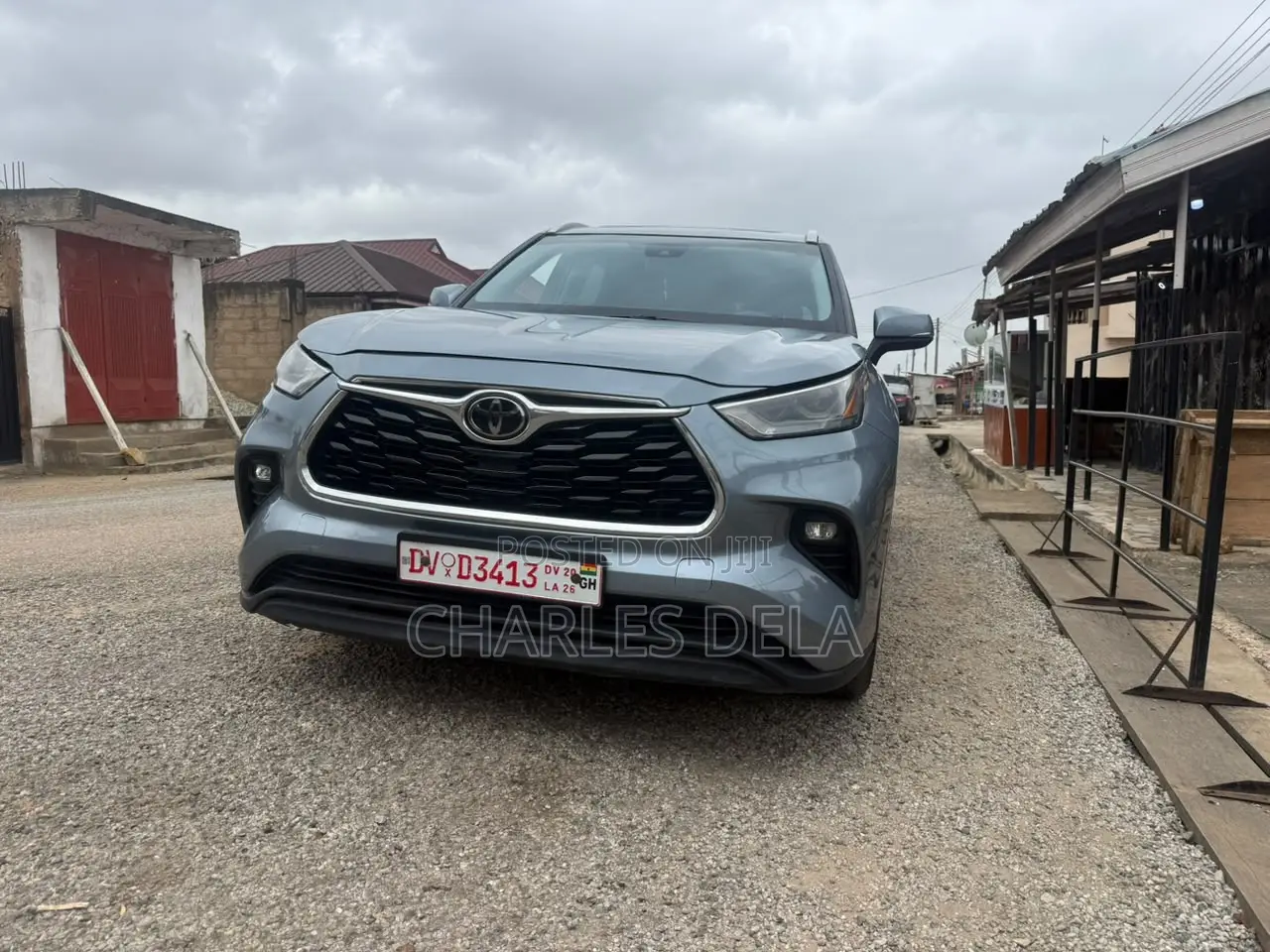 Toyota Highlander XLE 2022 Blue