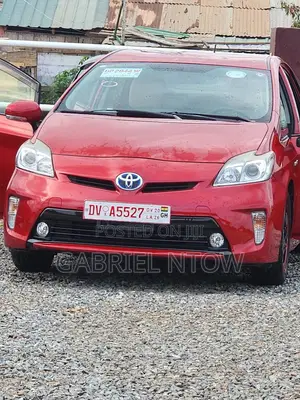 Toyota Prius 2015 Red
