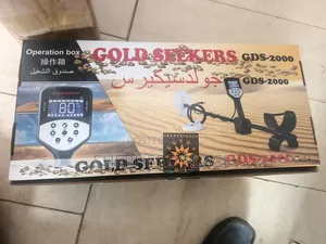 Goldseekers GDS-2000 Gold Detector Professional High Precision