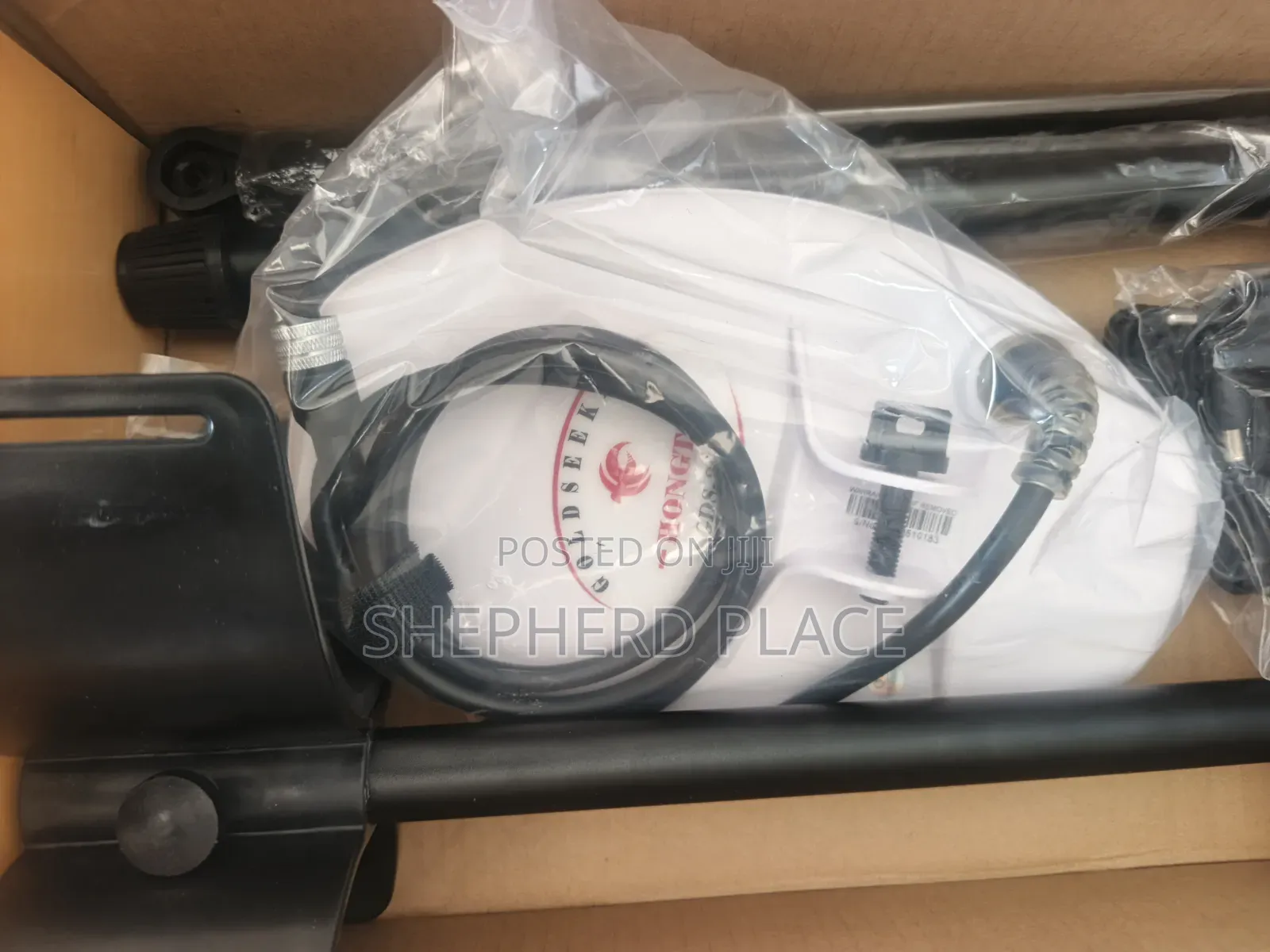 Goldseekers GDS-2000 Gold Detector Professional High Precision
