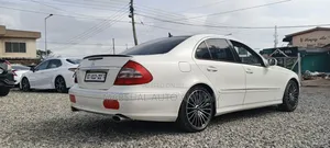 Mercedes-Benz E300 2007 White