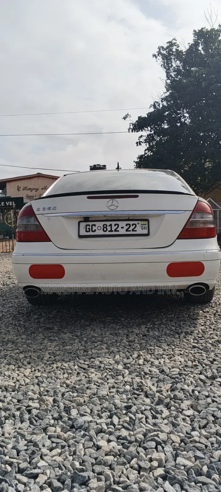 Mercedes-Benz E300 2007 White