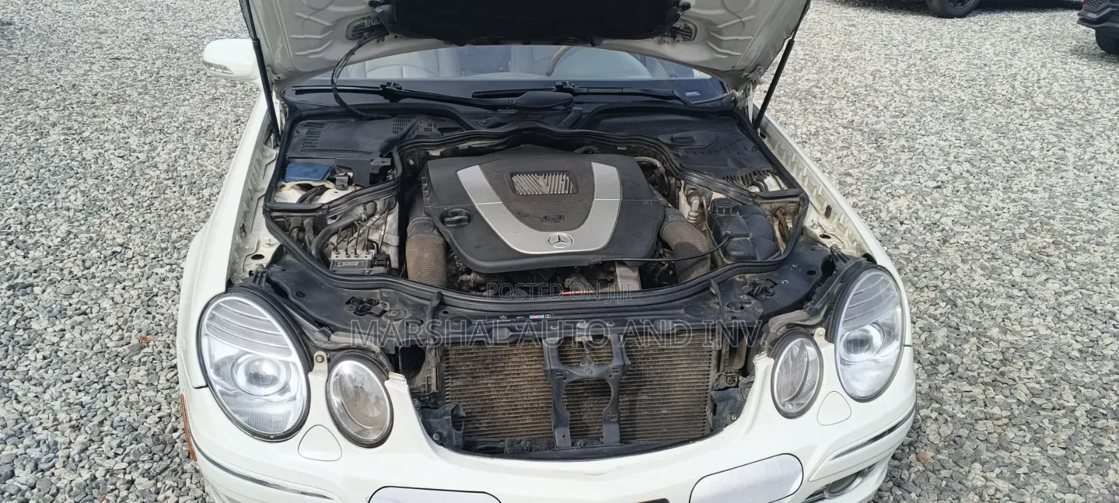 Mercedes-Benz E300 2007 White