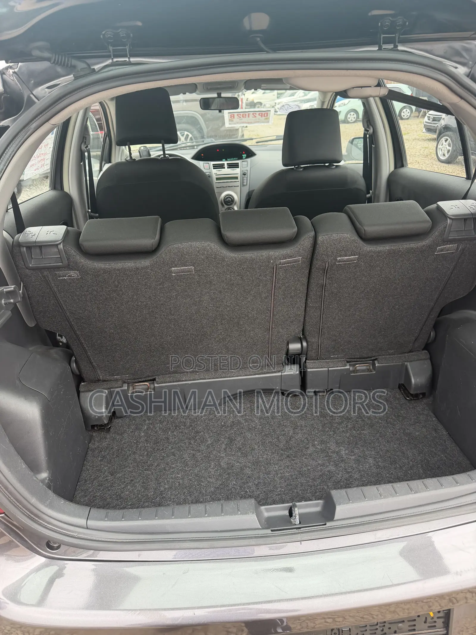 Toyota Yaris 2009 Gray
