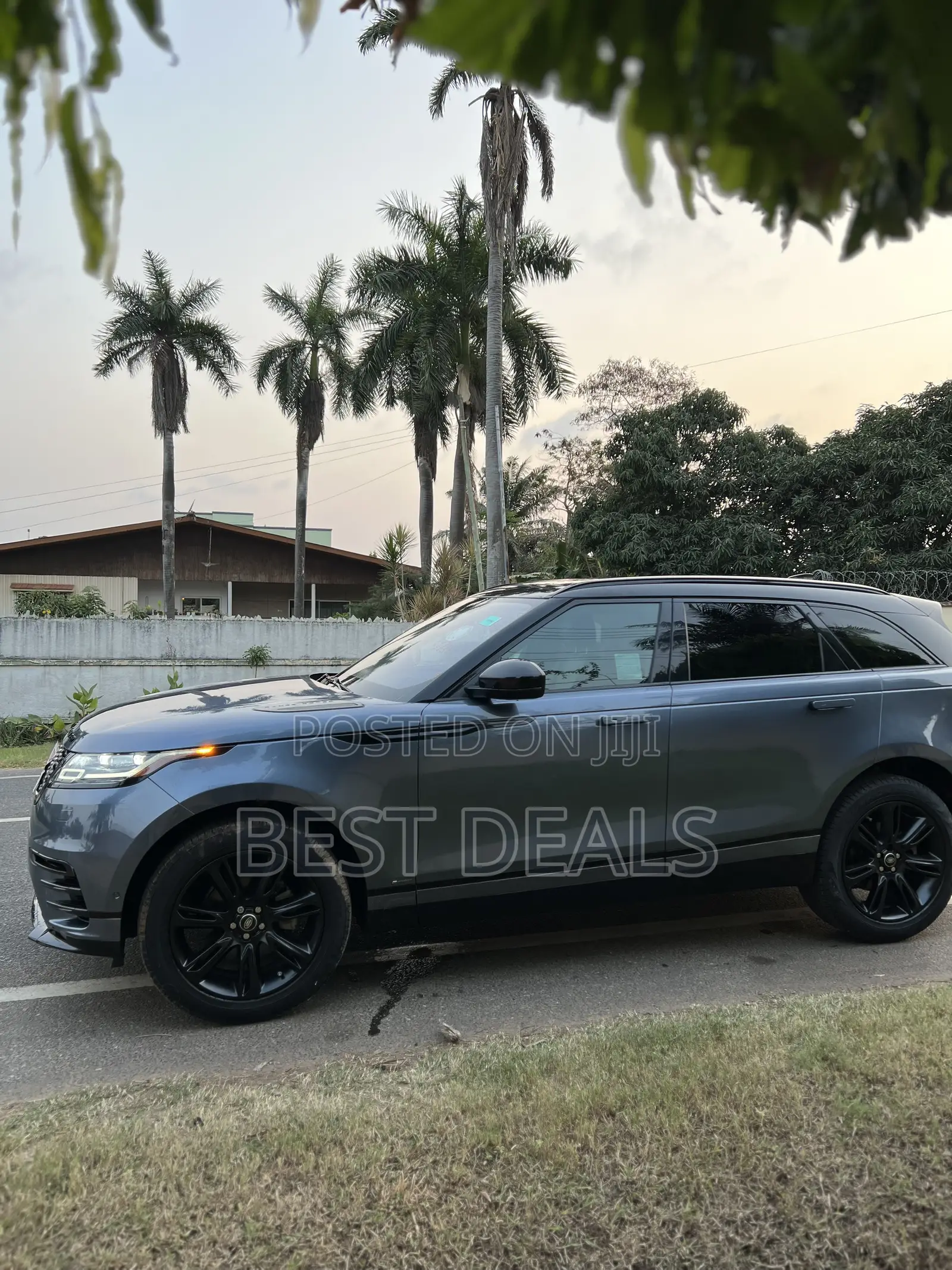 Land Rover Range Rover 2.0L I4 Turbocharged HSE PHEV 2019 Gray