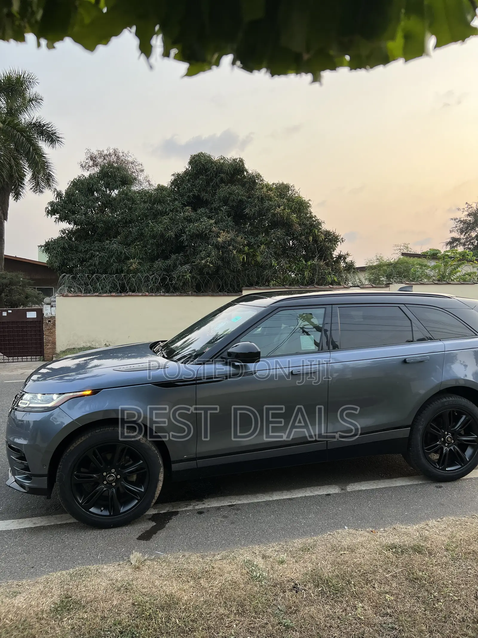 Land Rover Range Rover 2.0L I4 Turbocharged HSE PHEV 2019 Gray