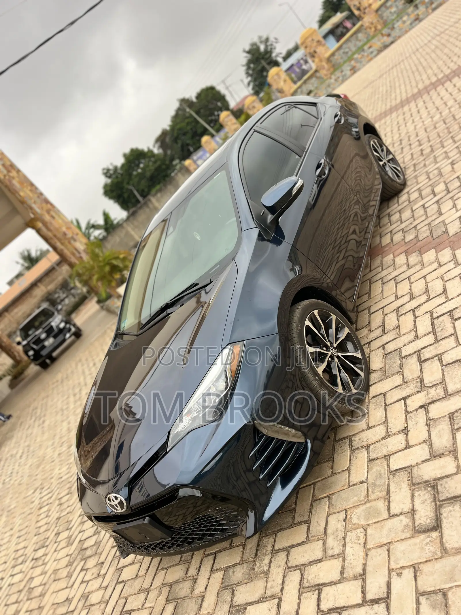 Toyota Corolla 2018 Blue