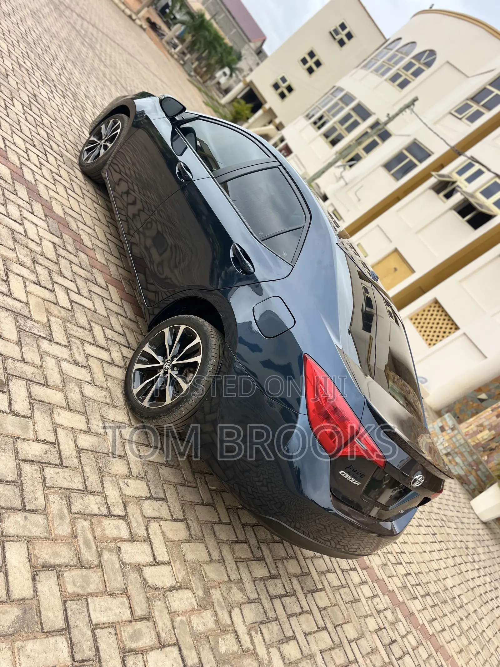 Toyota Corolla 2018 Blue