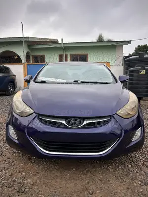 Hyundai Elantra Limited Sedan FWD (1.8L 4cyl 6A) 2013 Blue