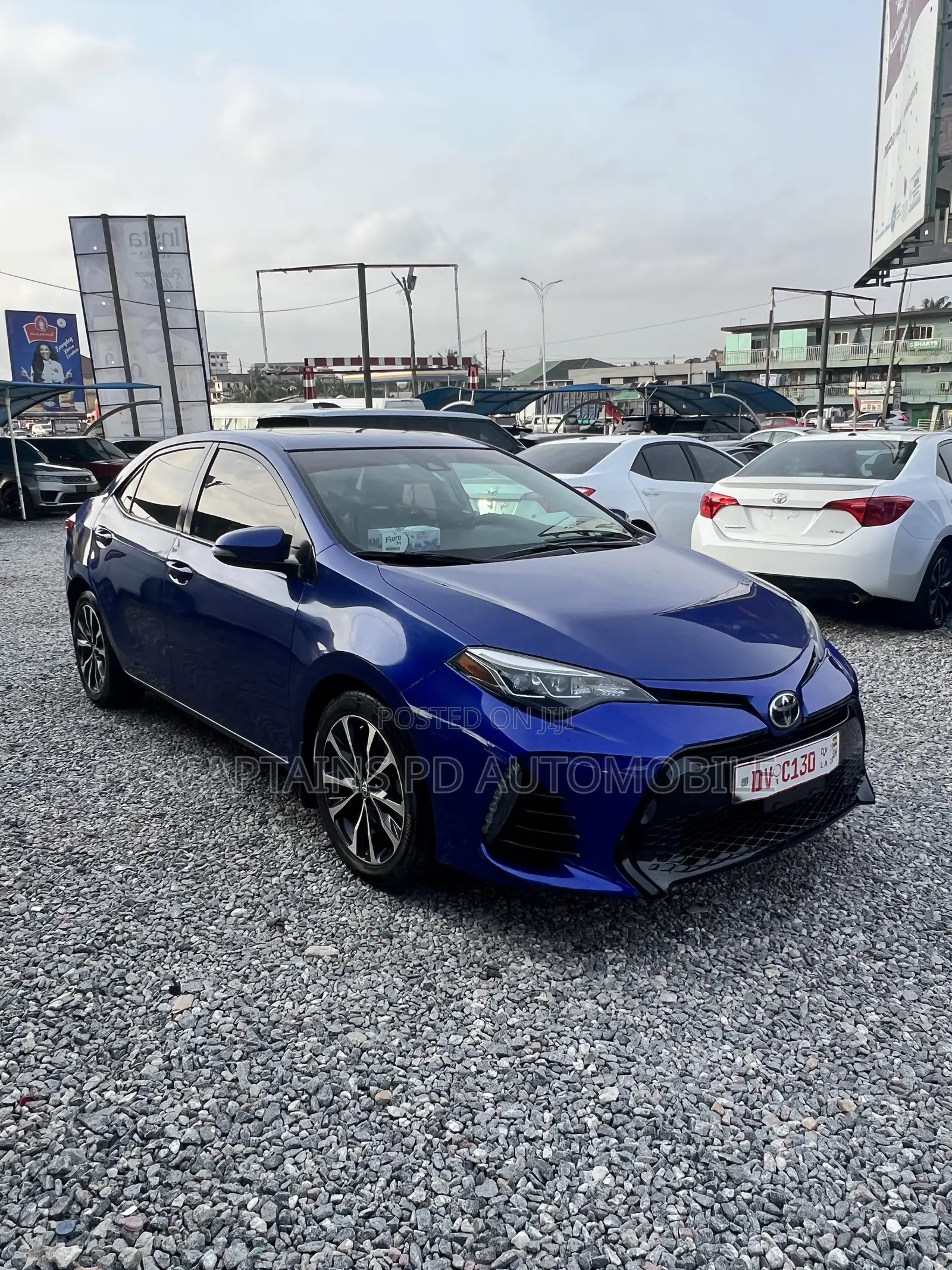 Toyota Corolla SE 4dr Sedan (1.8L 4cyl CVT) 2017 Blue