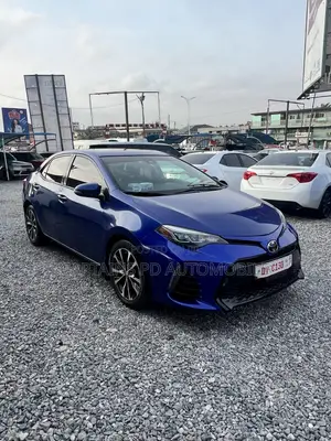 Toyota Corolla SE 4dr Sedan (1.8L 4cyl CVT) 2017 Blue
