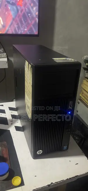 Desktop Computer HP Z230 24GB Intel Core i7 HDD+SSD 1.5T