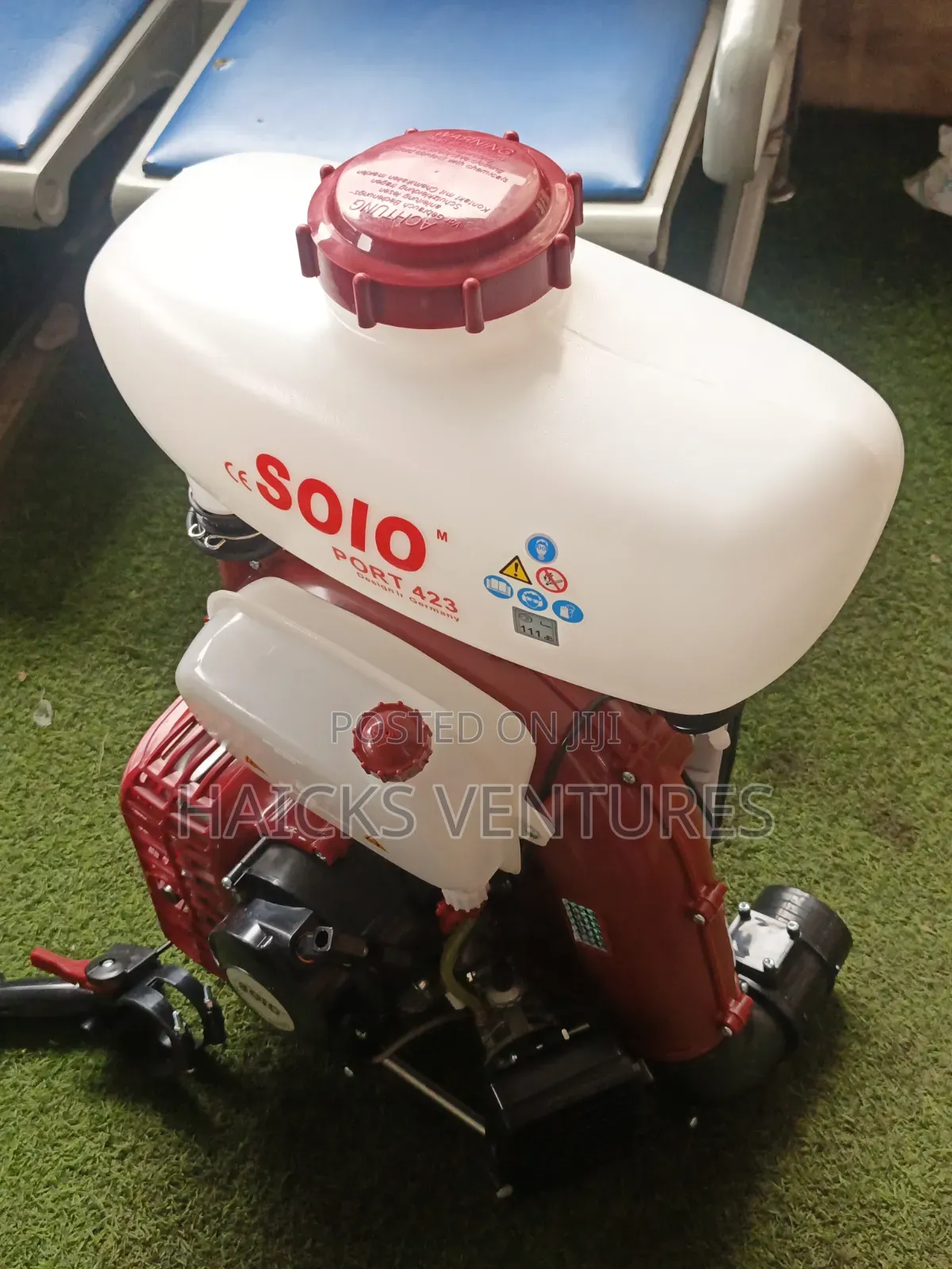 Professional SOLO 432 Crop Sprayer