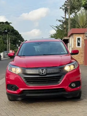 Honda HR-V Sport AWD 2019 Red