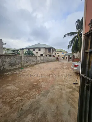 12bdrm House in Accra Metropolitan for sale