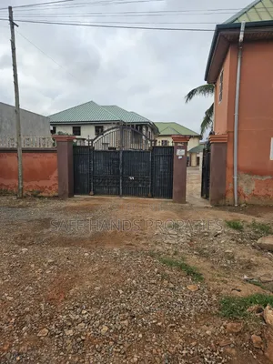 12bdrm House in Accra Metropolitan for sale