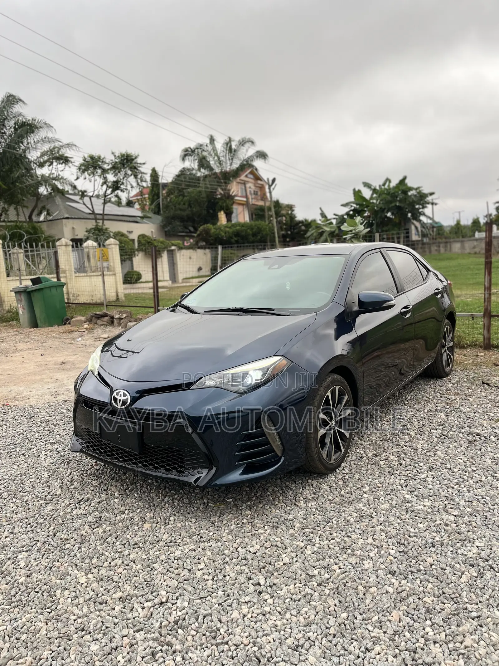 Toyota Corolla 2017 Black